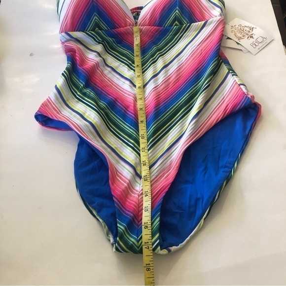 Becca by Rebecca Virtue Santa Catarina Abigail Chevron Tassels One-Piece Size L - Picture 14 of 16